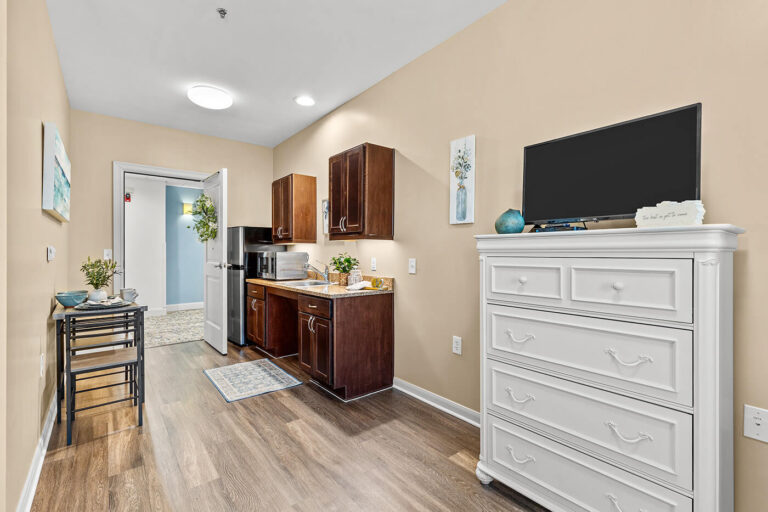 Elan Westpointe senior living aprtment with kitchenette